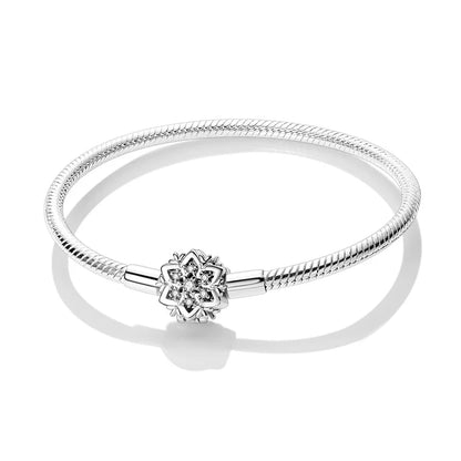 Pulsera de plata de ley 925 diseño de P4NDORA con dijes de mariposa, estrellas, Luna, cadena de seguridad